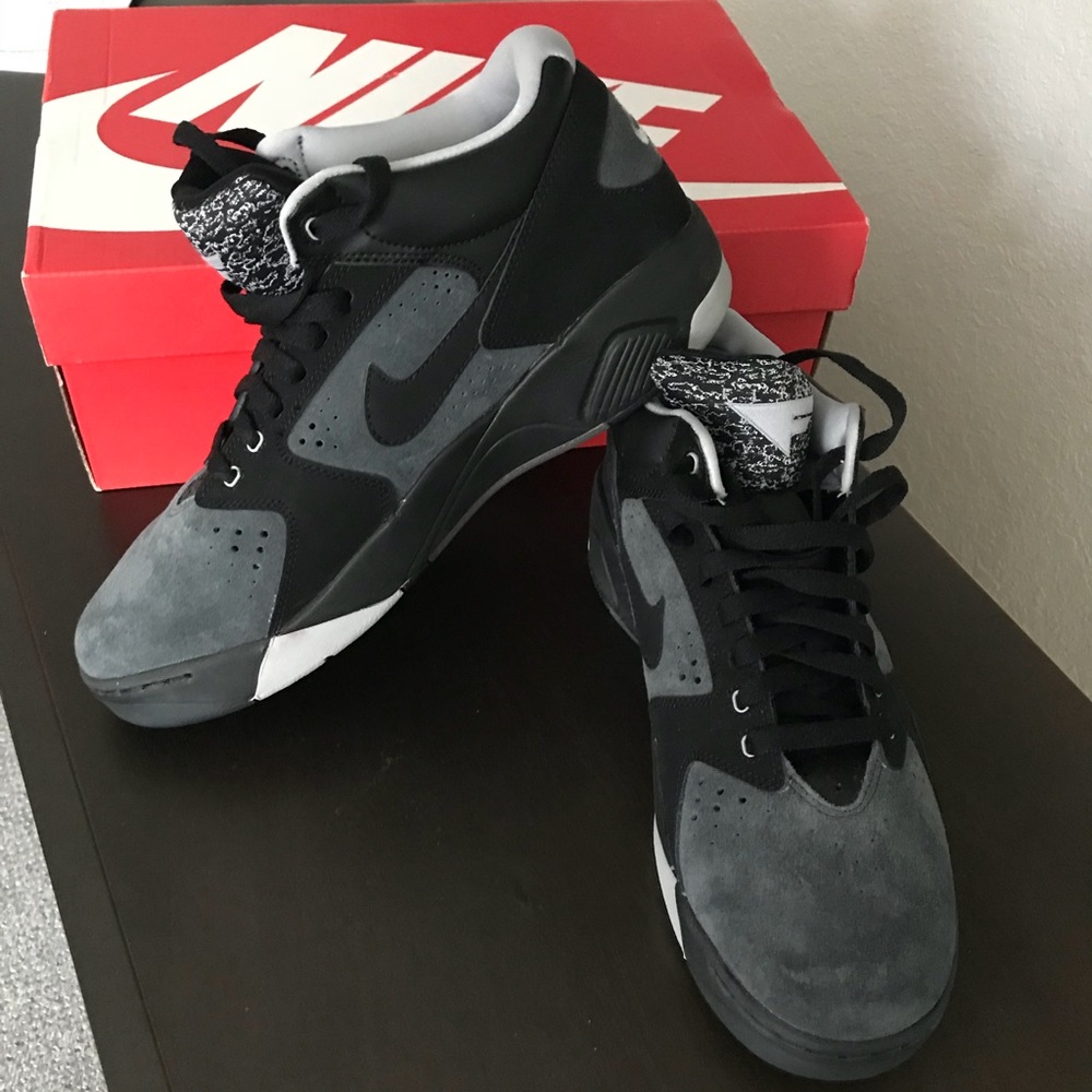 New Men’s Nike Flight’s